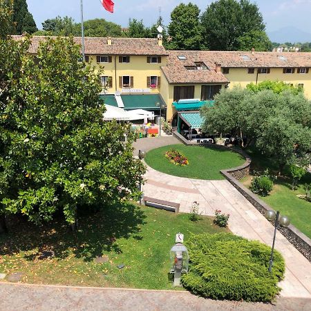 Irides Rooms A Un Passo Dai Parchi Divertimento Lazise Eksteriør bilde